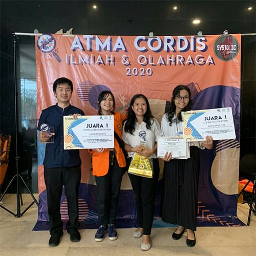 Juara 1 Kategori Lomba Poster Ilmiah dalam kegiatan Atma Cordis Ilmiah Aesculapius 2020