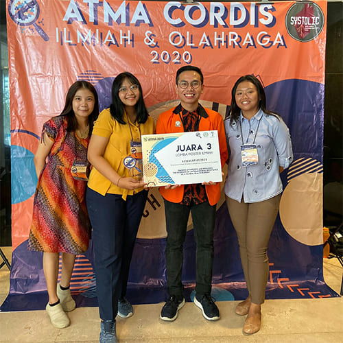 Juara 3 Kategori Lomba Poster Ilmiah dalam kegiatan Atma Cordis Ilmiah Aesculapius 2020